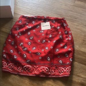 Super down never worn skirt